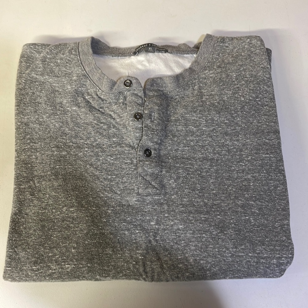 Threads 4 Thought XL Shirt Long Sleeve